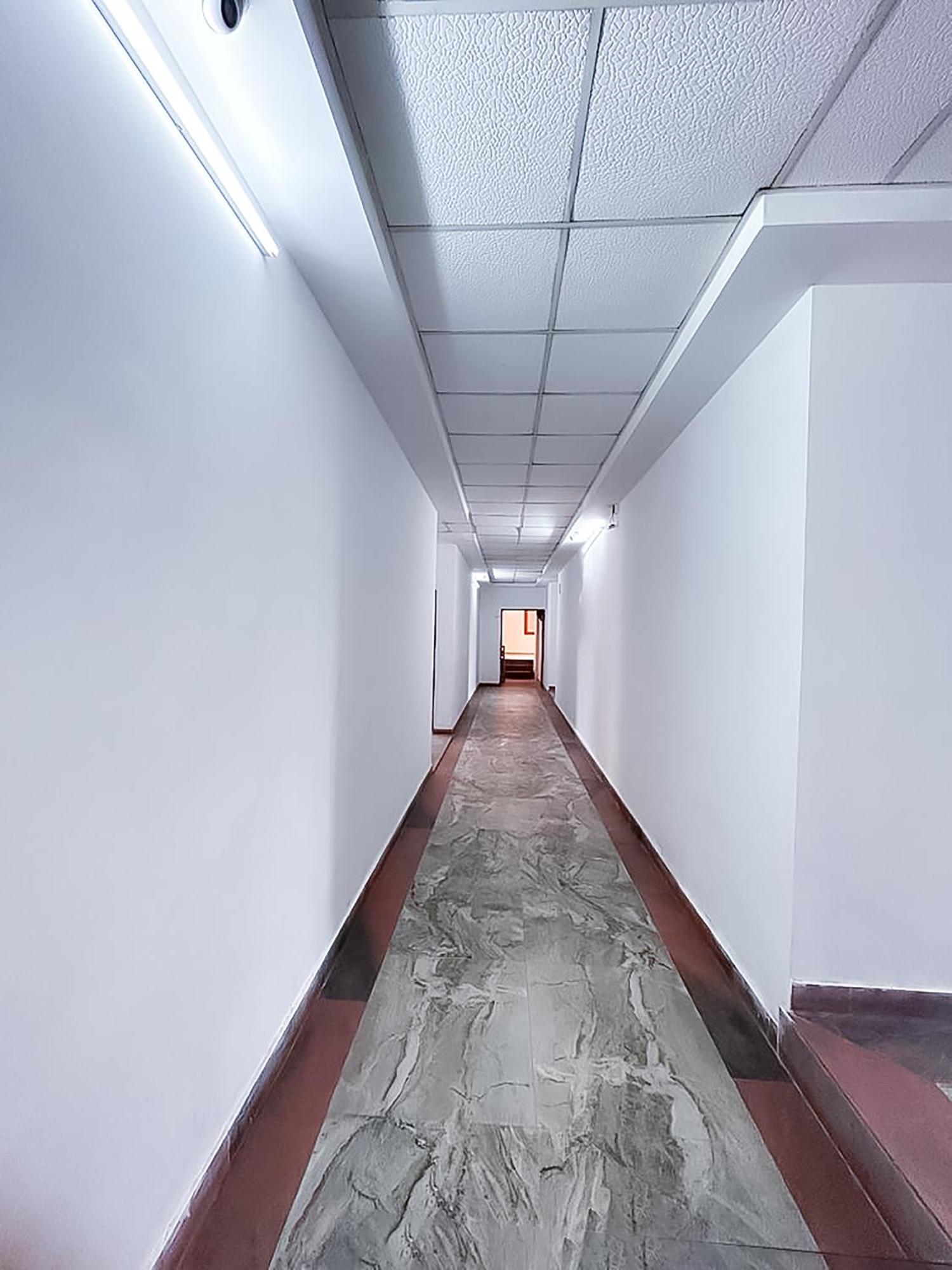 Hotel Js Garden - Near Jaypee Hospital 诺伊达 外观 照片